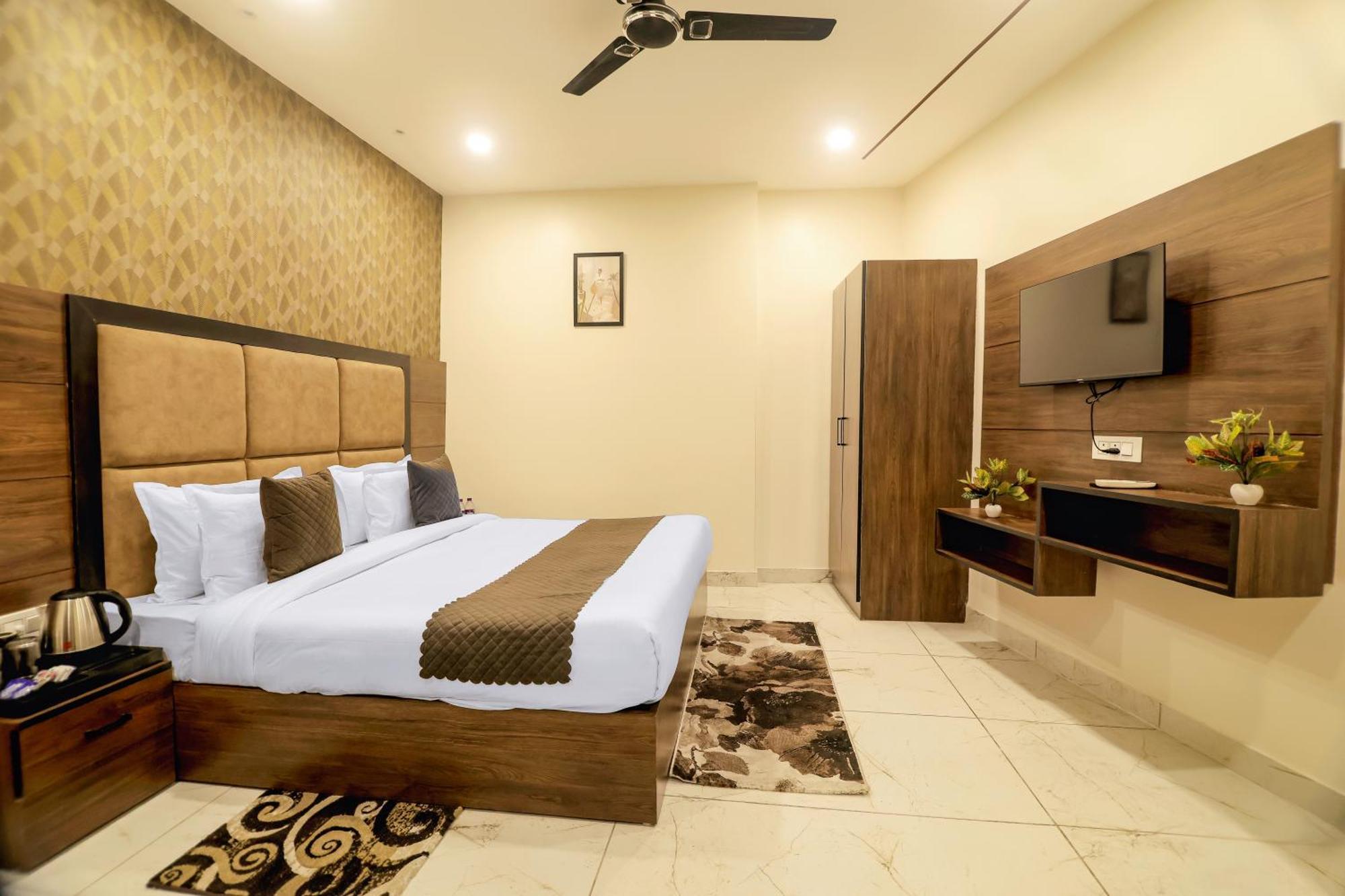 Hotel Hari Dhara, 100 Meters From Har-Ki-Pauri Haridwār المظهر الخارجي الصورة