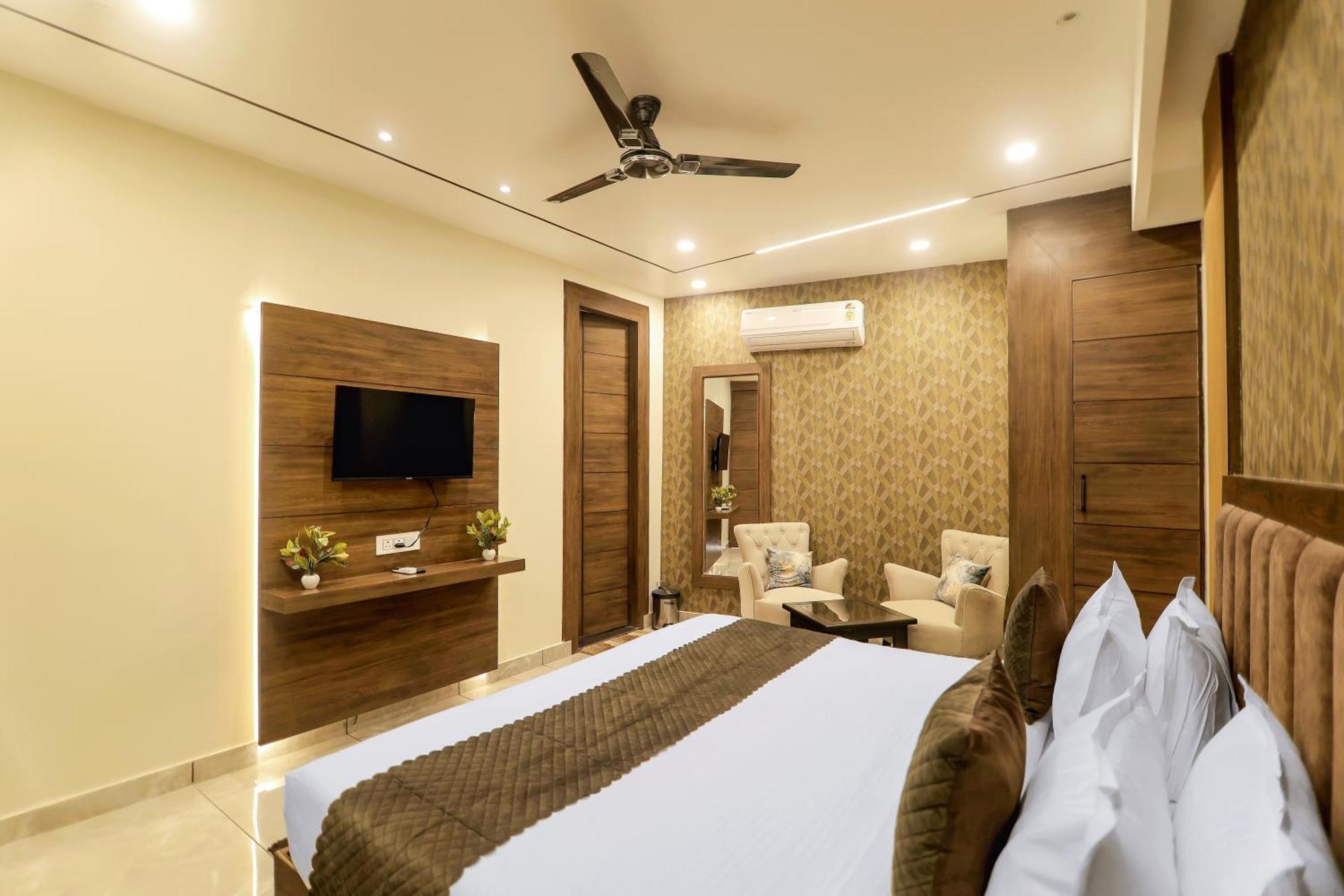 Hotel Hari Dhara, 100 Meters From Har-Ki-Pauri Haridwār المظهر الخارجي الصورة