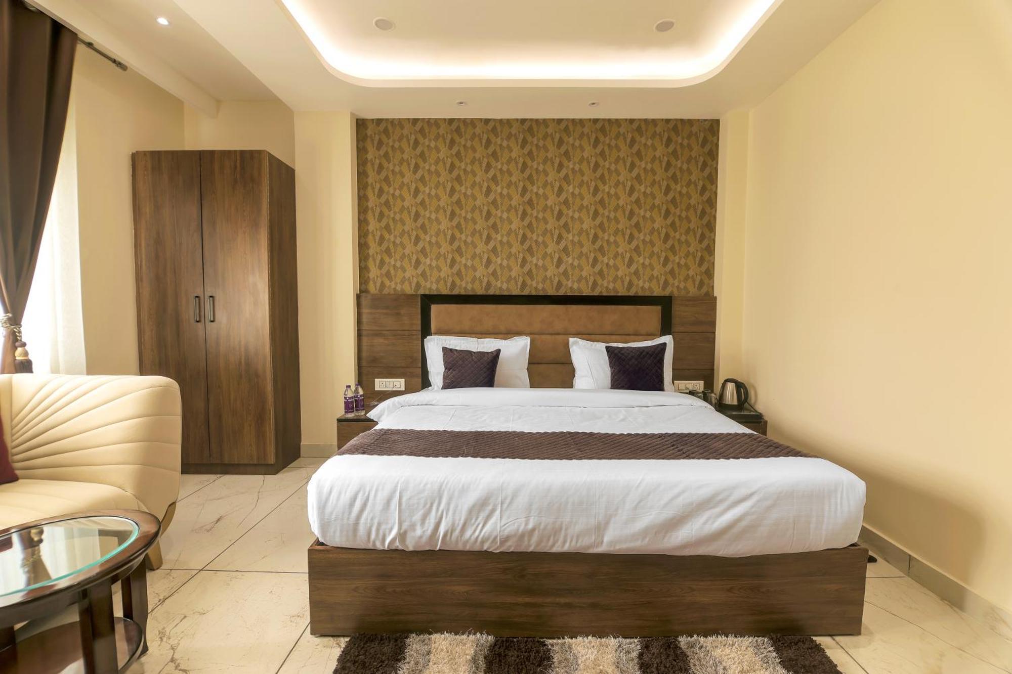 Hotel Hari Dhara, 100 Meters From Har-Ki-Pauri Haridwār المظهر الخارجي الصورة
